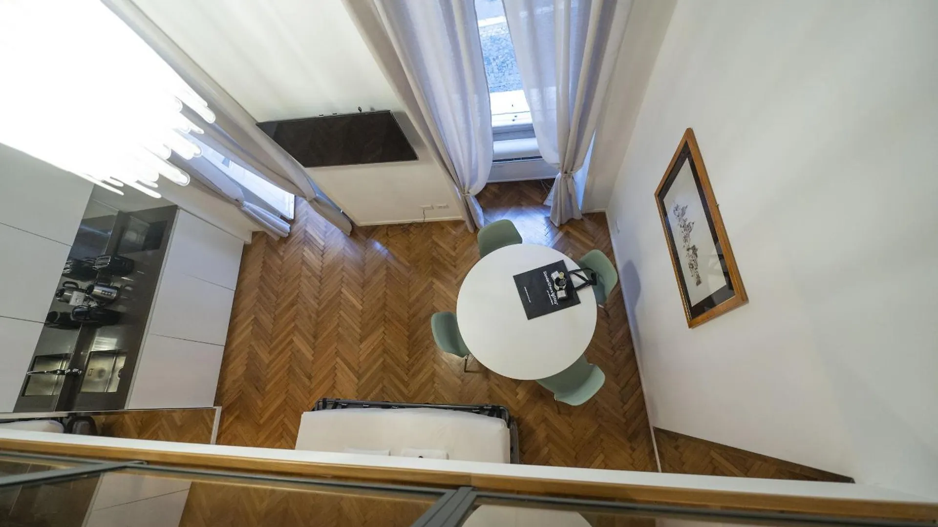 Spanish Steps Lovely Apartment With Balcony Ρώμη Ιταλία