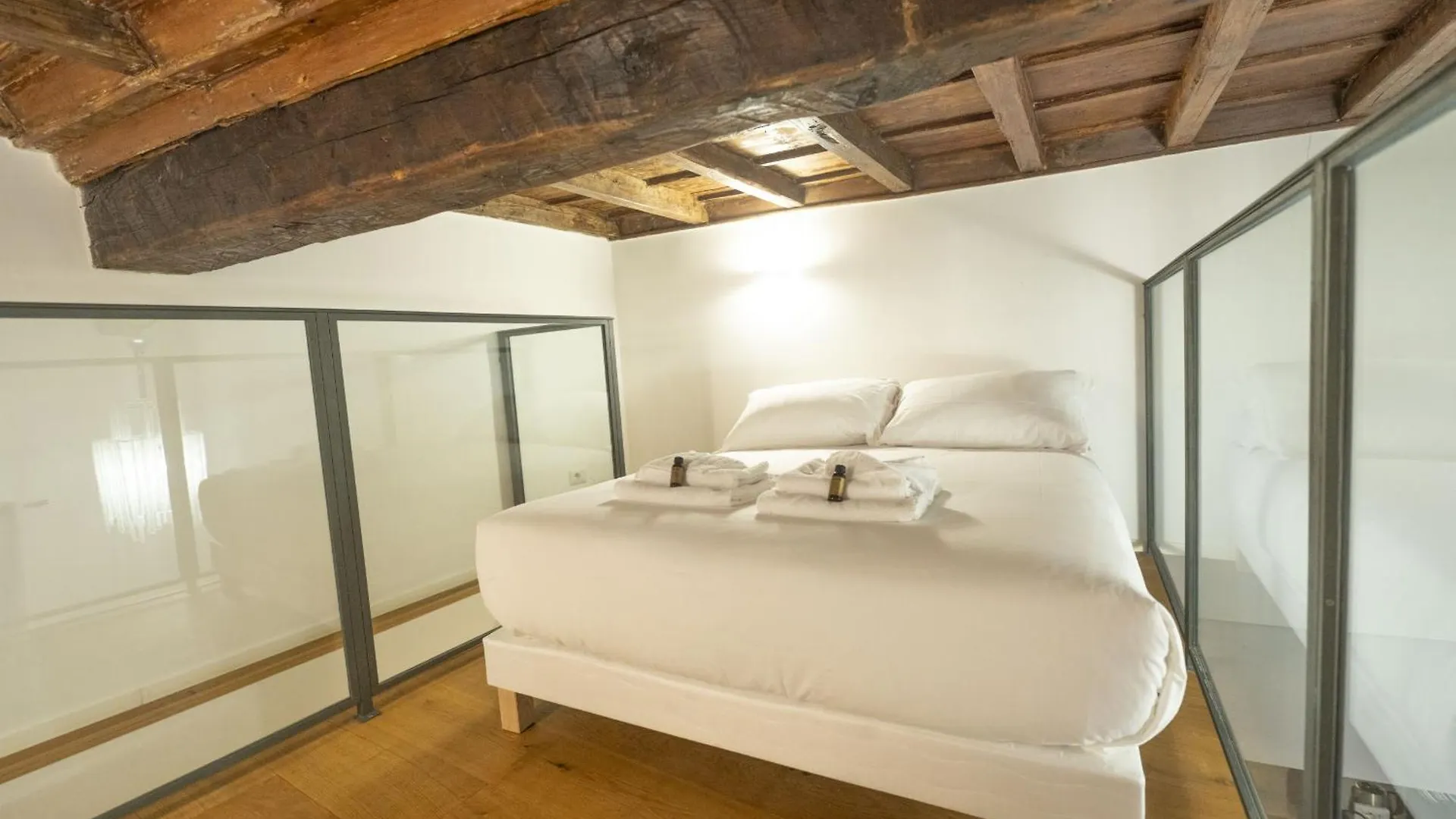 Spanish Steps Lovely Apartment With Balcony Roma