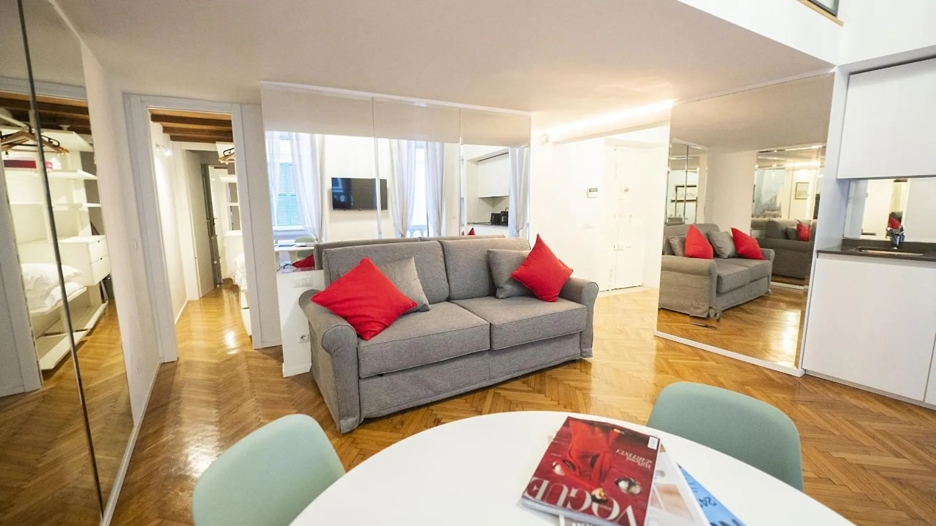 Spanish Steps Lovely Apartment With Balcony Roma