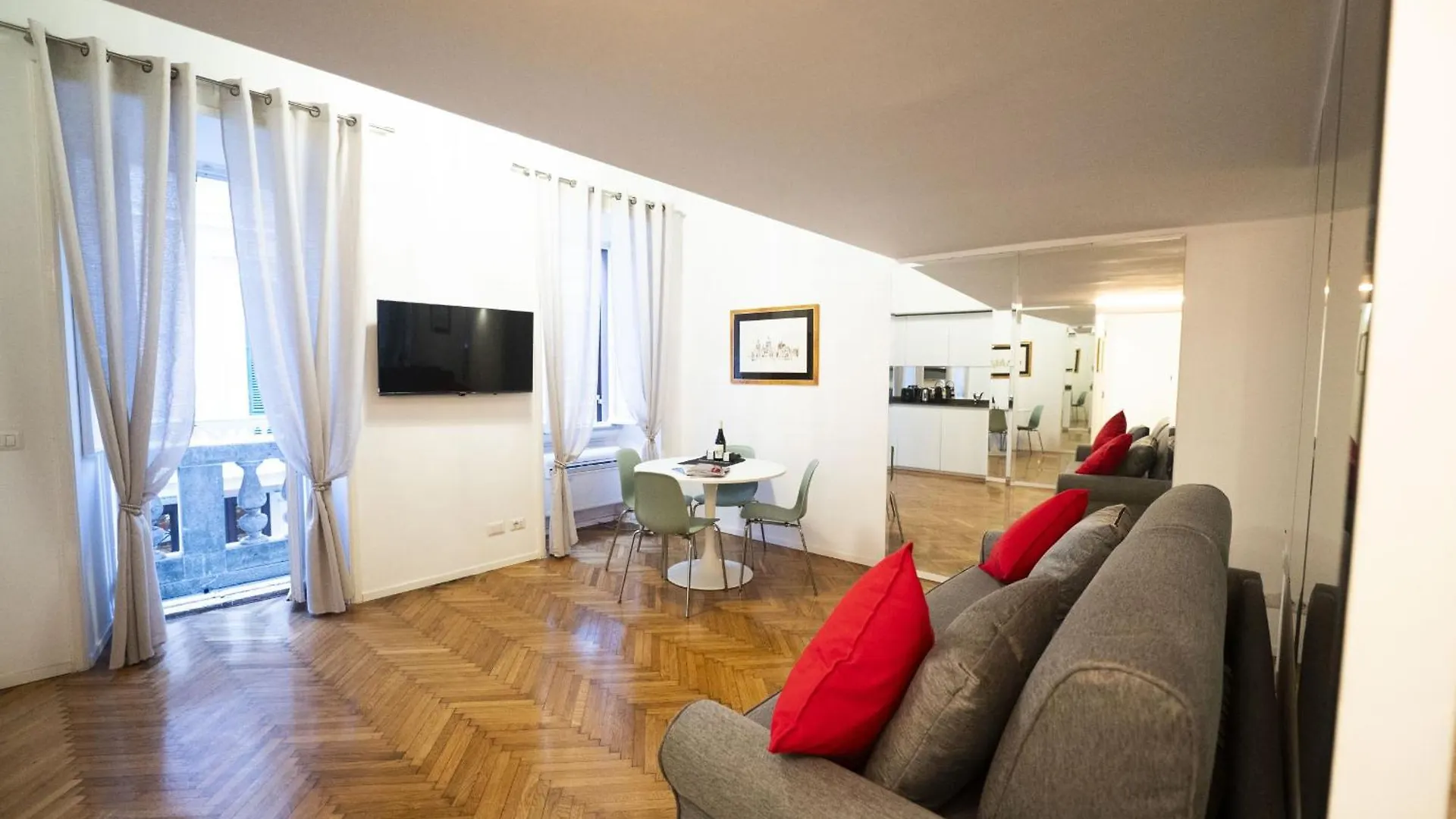 Spanish Steps Lovely Apartment With Balcony Rome 0*,